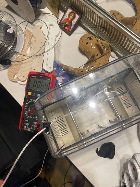 Файл:Creality Dry Box 2.0 3.jpg